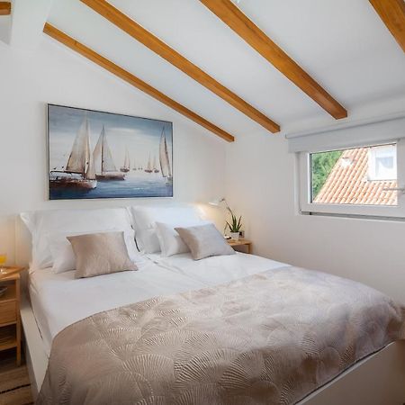 Santolina Apartments Сплит Экстерьер фото