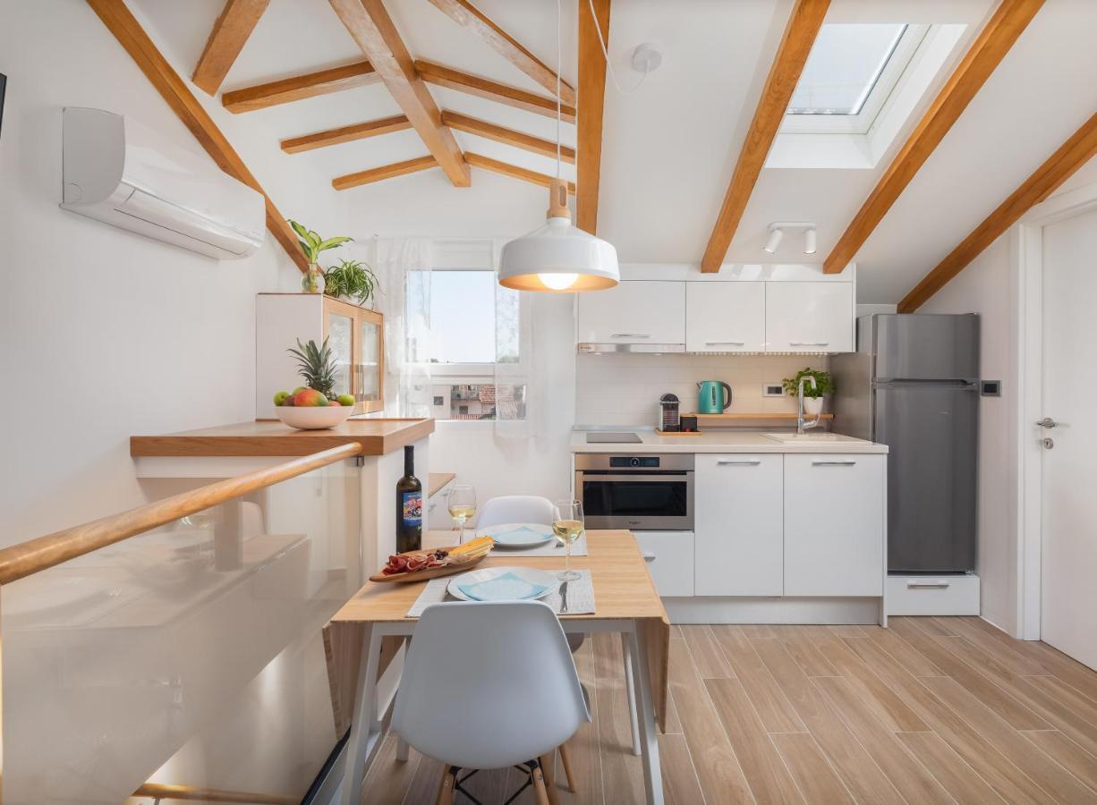 Santolina Apartments Сплит Экстерьер фото